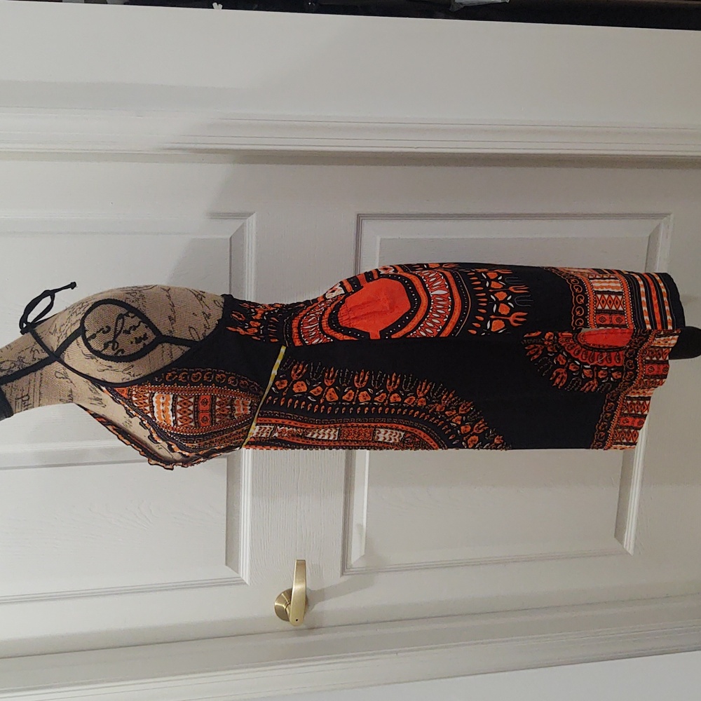 Women's Beaded V-neck Halter Print Dress | M - Picture 5 of 11